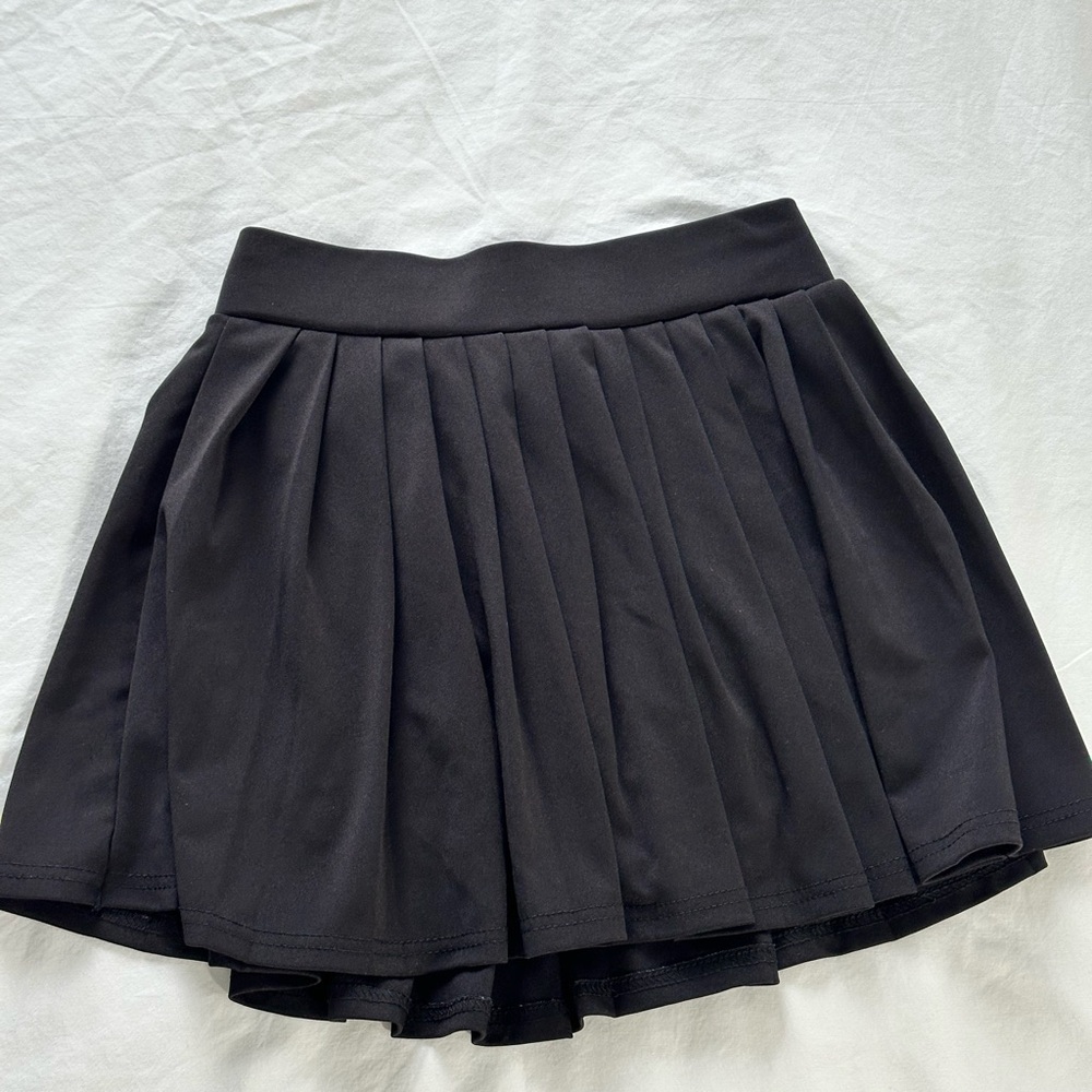 Chic Black Skater Skirt